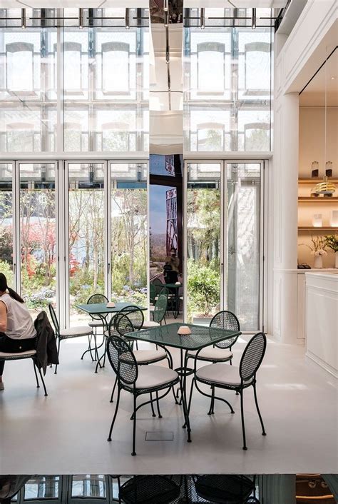 dior seongsu cafe|dior restaurant south korea.